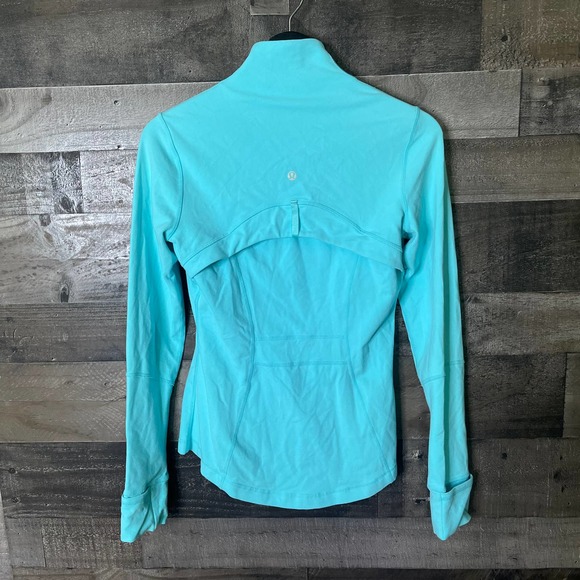 SOLD Lululemon Define Jacket 6 - Picture 6 of 9